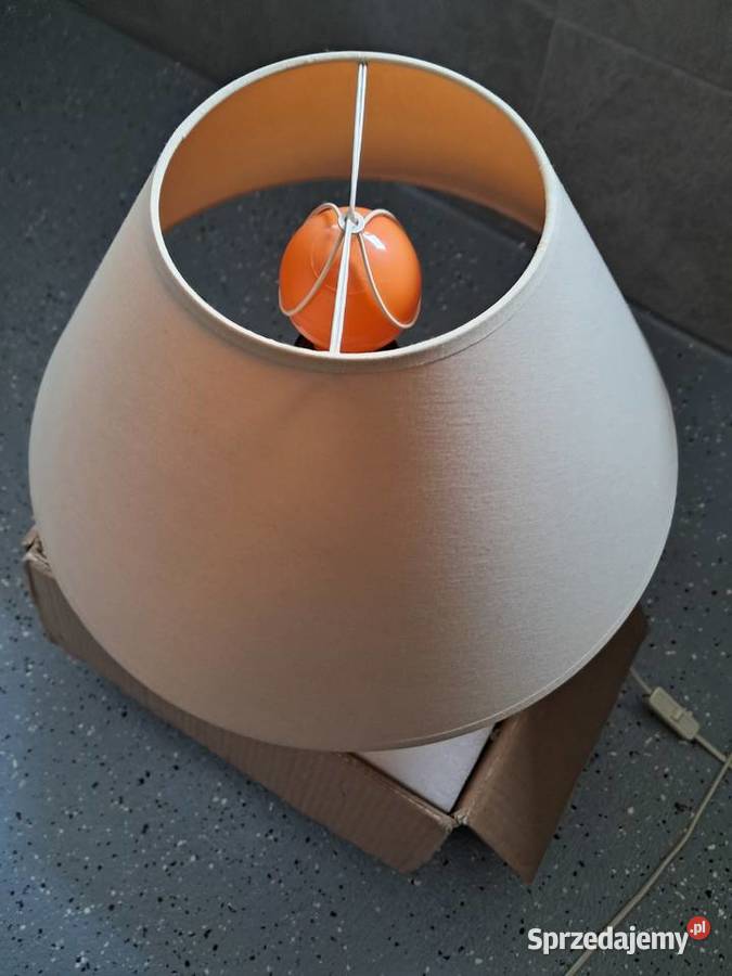 używana lampka nocna z prlu firmy polam meos wwa Meble świętokrzyskie Sandomierz