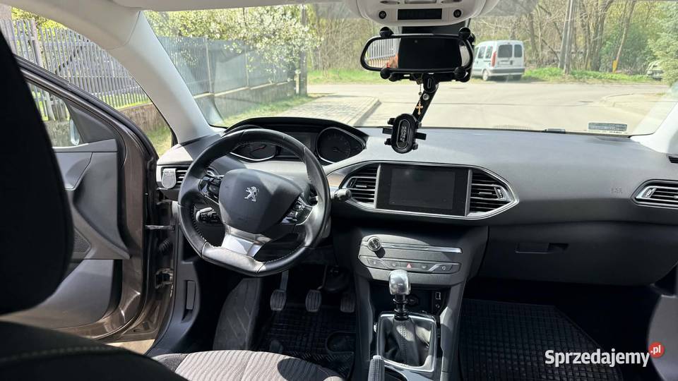 Peugeot 309 T916 THP benzyna 2013