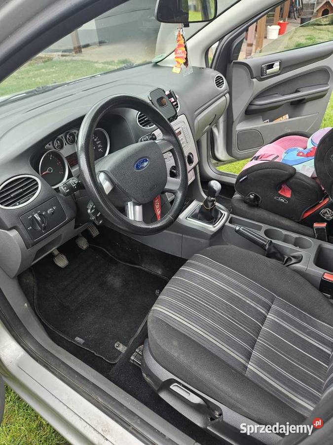 Ford Focus 16 TDCi zarejestrowany zadbany 1560cm3 Łask