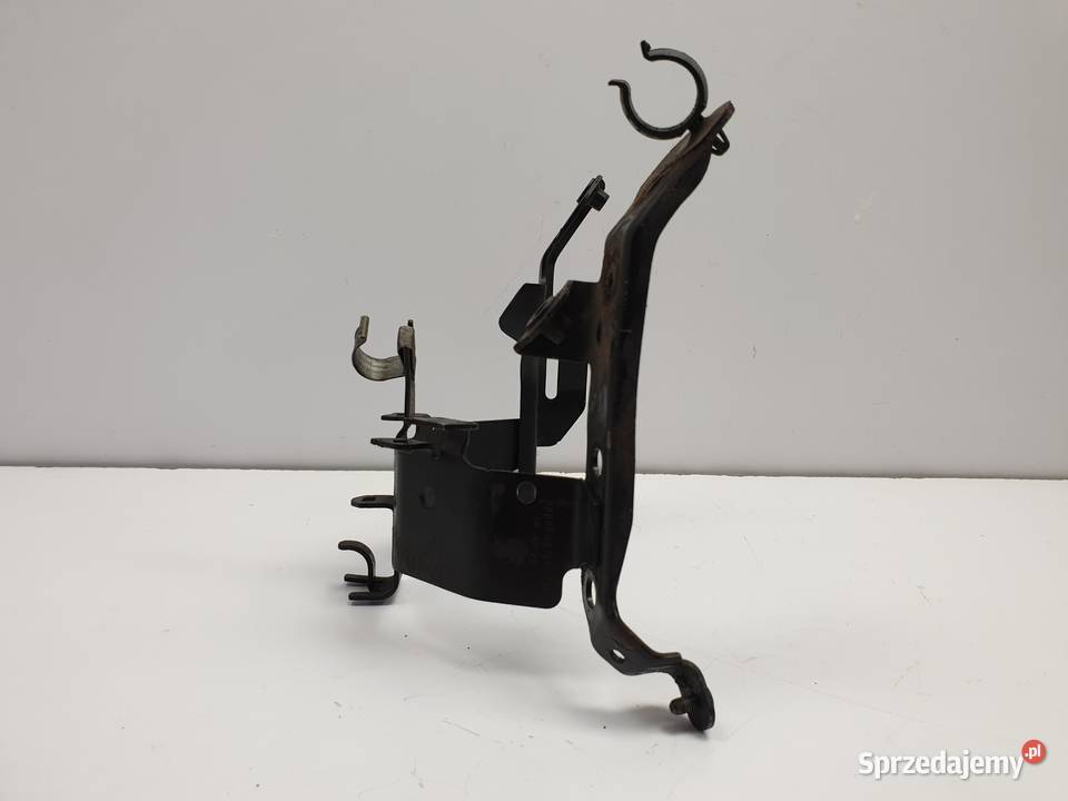 BMW F01 02 WSPORNIK MOCOWANIE PRZÓD 7606025 Rudka