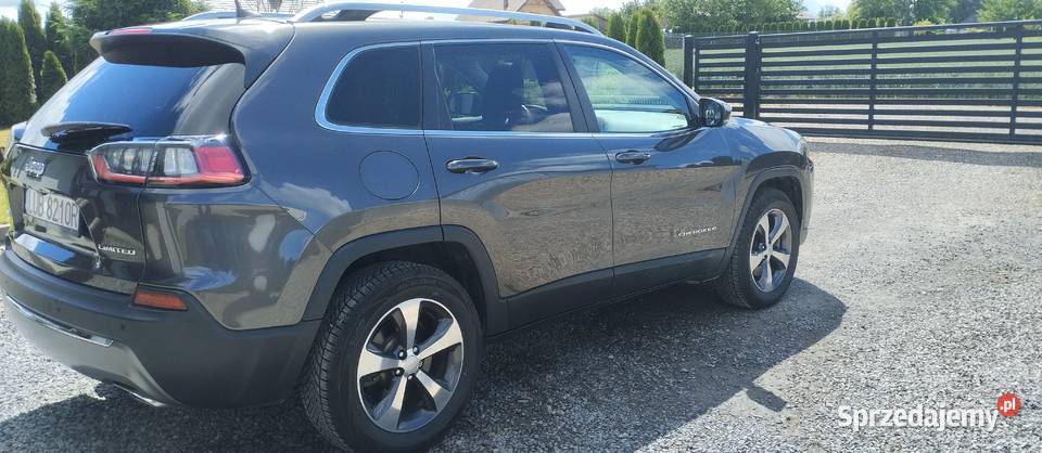 Jeep Cherokee Limited KL 4x432272 Bychawa