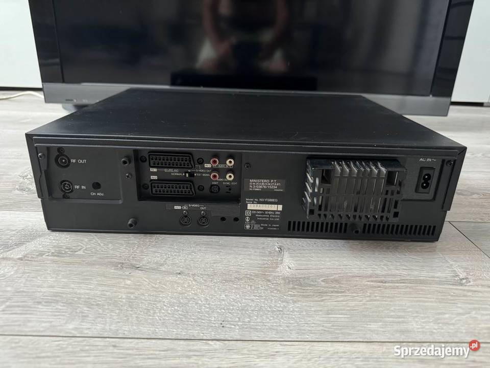 Magnetowid Panasonic NVFS88 Oryginalny Pilot Szczecin