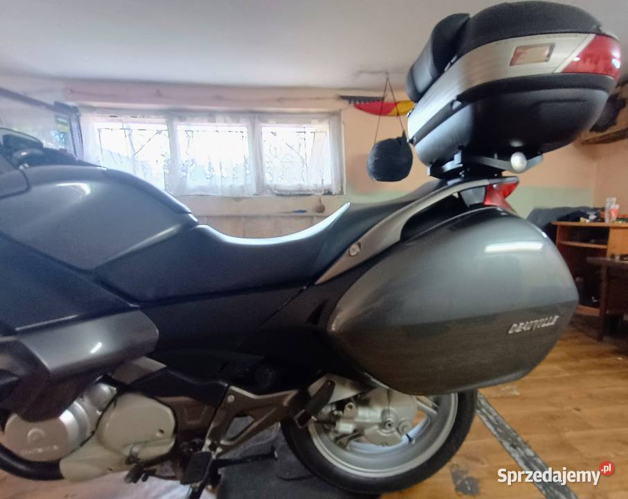 Honda NTV 700 idealny turystyk Zgierz