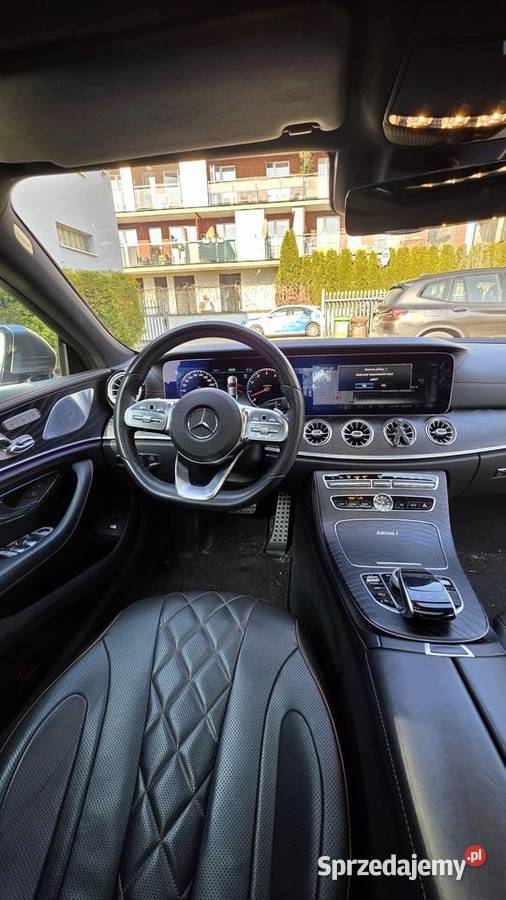Syndyk sprzeda samochód osobowy marki Mercedes Kraków