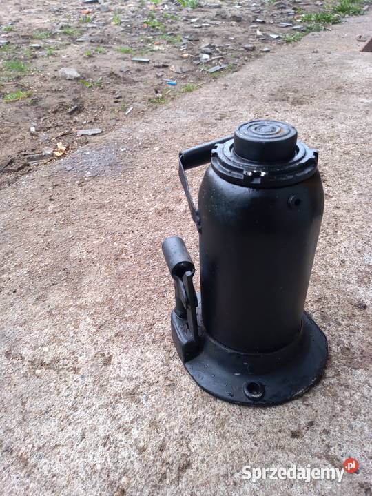 Lewarek 12 ton Szczucin sprzedam