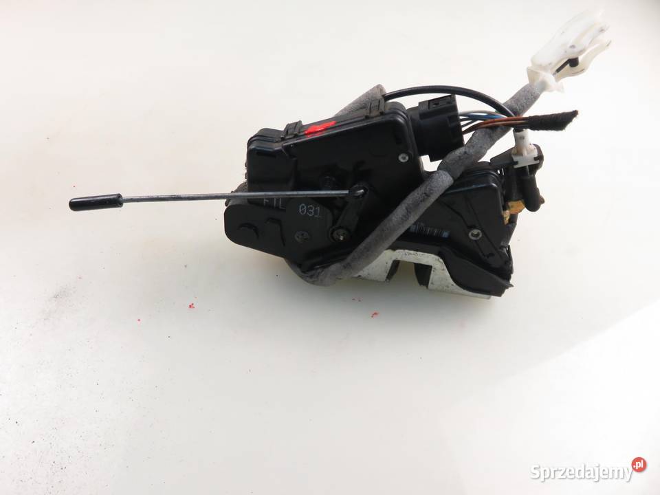 ZAMEK LEWY PRZEDNI BMW E46 7 PIN