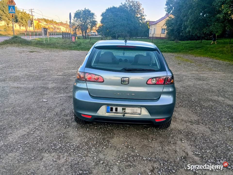 Seat Ibiza 14 16v benzyna manualna Sanok