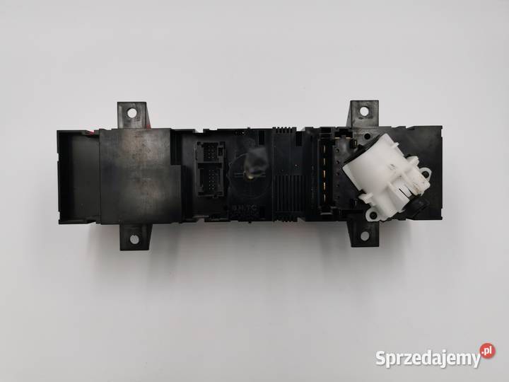 Panel Klimatyzacji Nawiewu VW Crafter 2E Wyposażenie wnętrza Wyszków