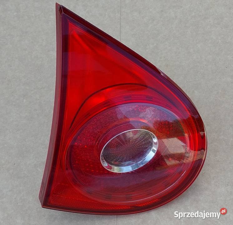 LAMPA KLAPY LEWY TYŁ VW GOLF V 4VFX15K272AA