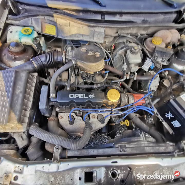 Zadbany opel Astra 2001r14 8v gaz podkarpackie sprzedam