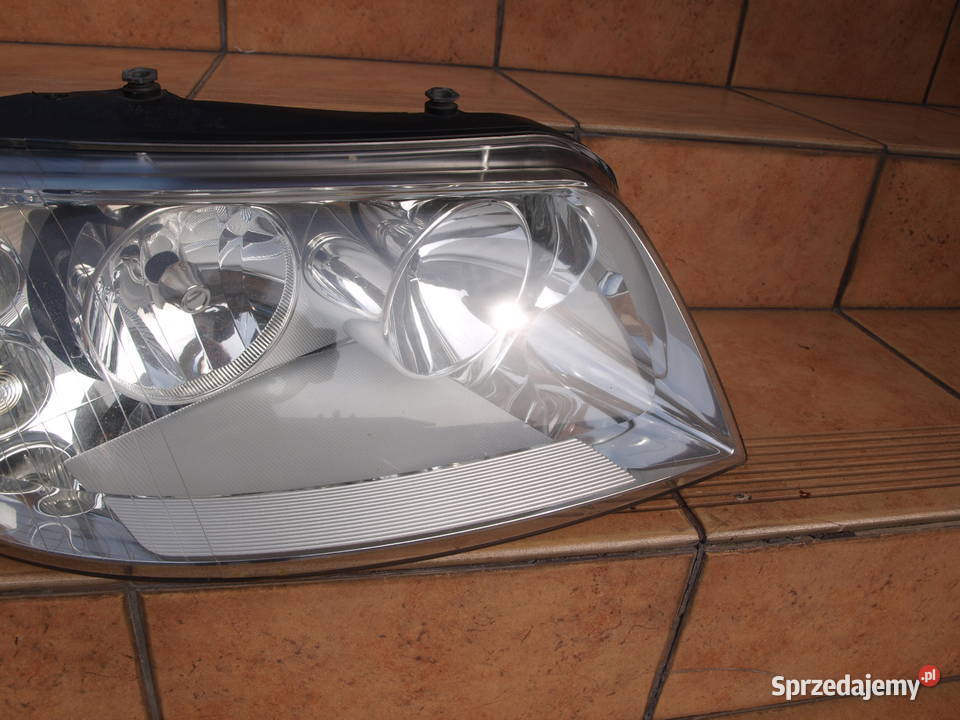 VW Sharan lampa prawa przód zwykła 2001 2010r
