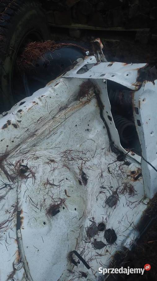 Ćwiartka Prawa Mercedes w123