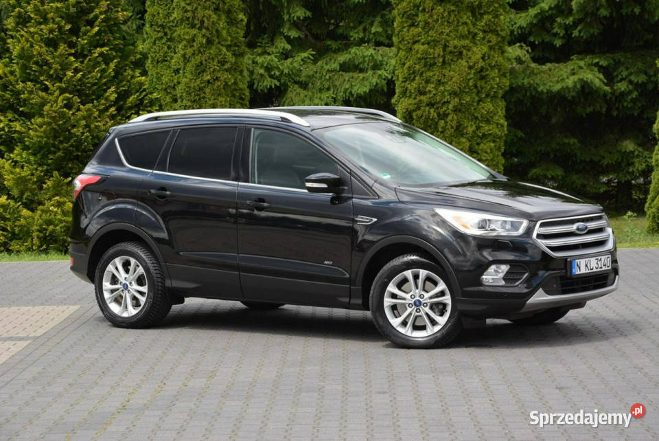Ford Kuga Titanium 4WD Ledy Bixenon Skóry Navi kamera cofania Ostrów Mazowiecka sprzedam