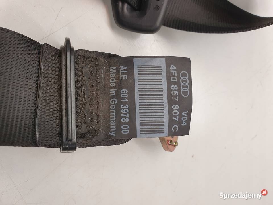 PAS BEZPIECZEŃSTWA ŚRODEK TYŁ AUDI A8D3 osobowe Wyposażenie wnętrza