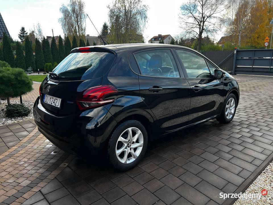 Peugeot 208 lift bluetooth Miłkowice