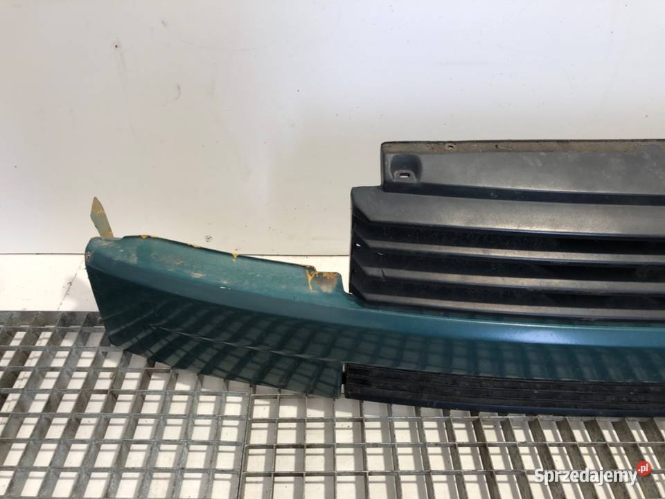 ATRAPA GRILL VW TRANSPORTER T4 9004 701853653F osobowe sprzedam