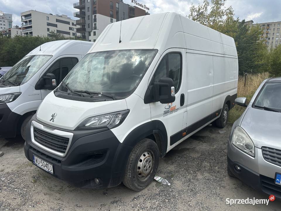 Syndyk sprzeda samochód ciężarowy Peugeot Boxer Warszawa sprzedam
