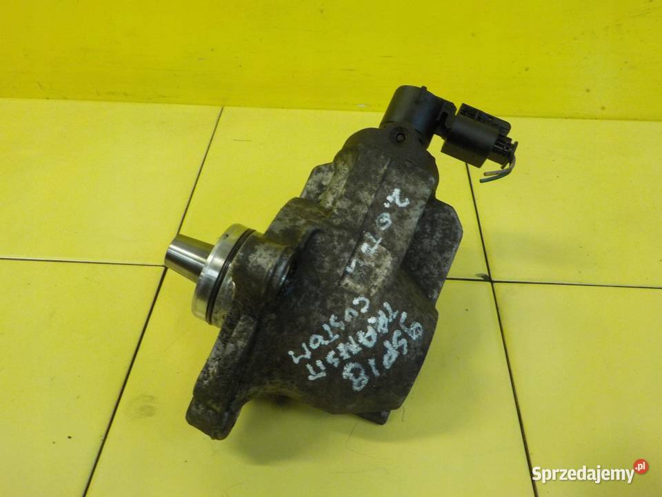 TRANSIT CUSTOM 20 TDCI ECOBLUE 18r 105 pompa