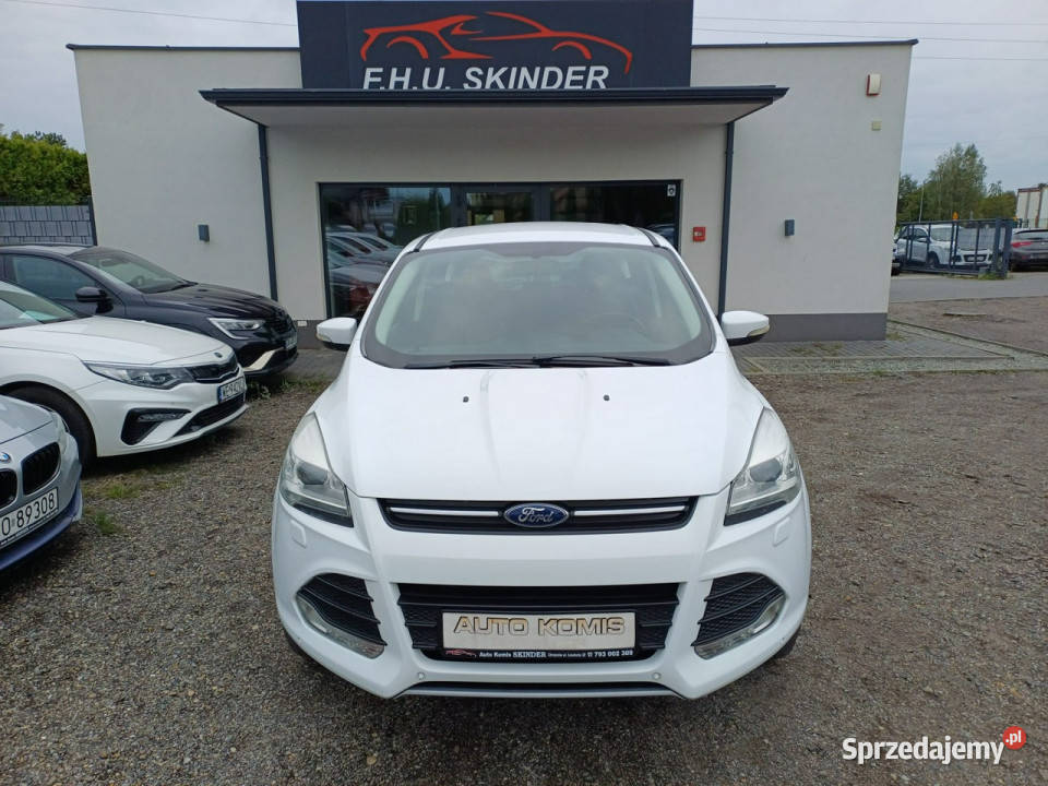 Ford Kuga 4x4 BEZWYPADKOWY Półskóra Alufelgi światła przeciwmgielne
