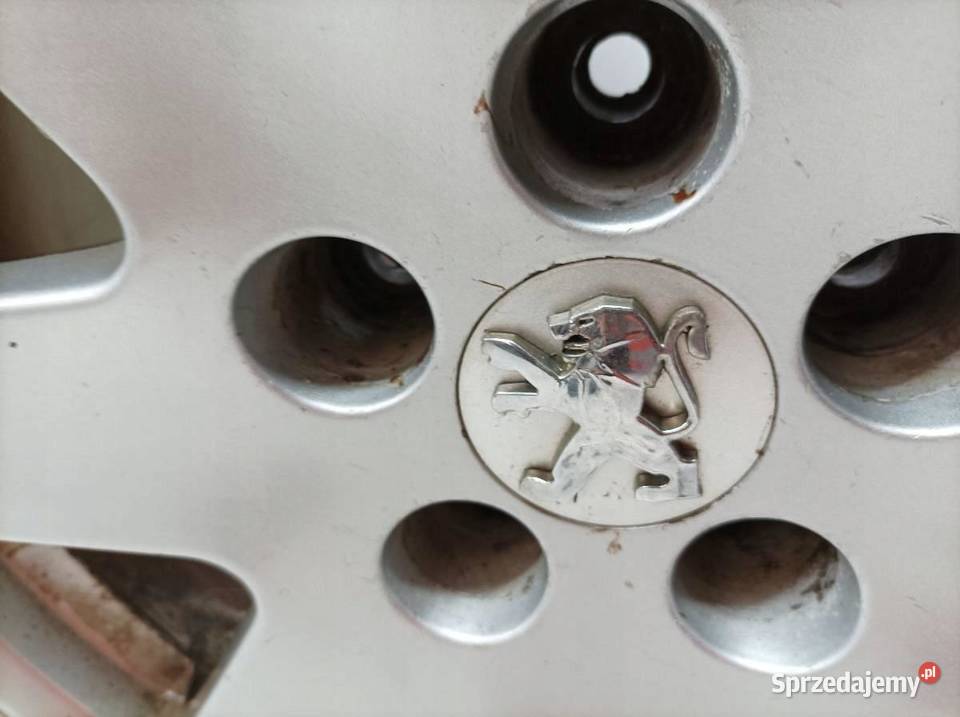 FELGA ALUMINIOWA R17 5X108 ET45 OC65 75J17 aluminiowe