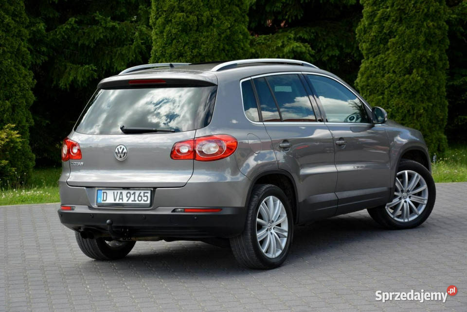 Volkswagen Tiguan bixenon Panorama Navi Kamera autoalarm Ostrów Mazowiecka