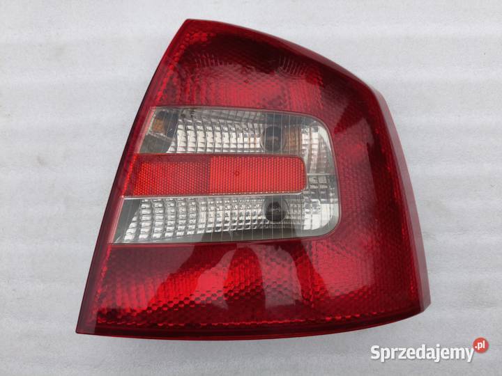 Lampa Prawy Tył Tylna Prawa Skoda Octavia II Wyszków
