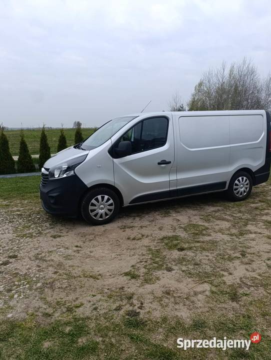 Opel Vivaro Łukawiec