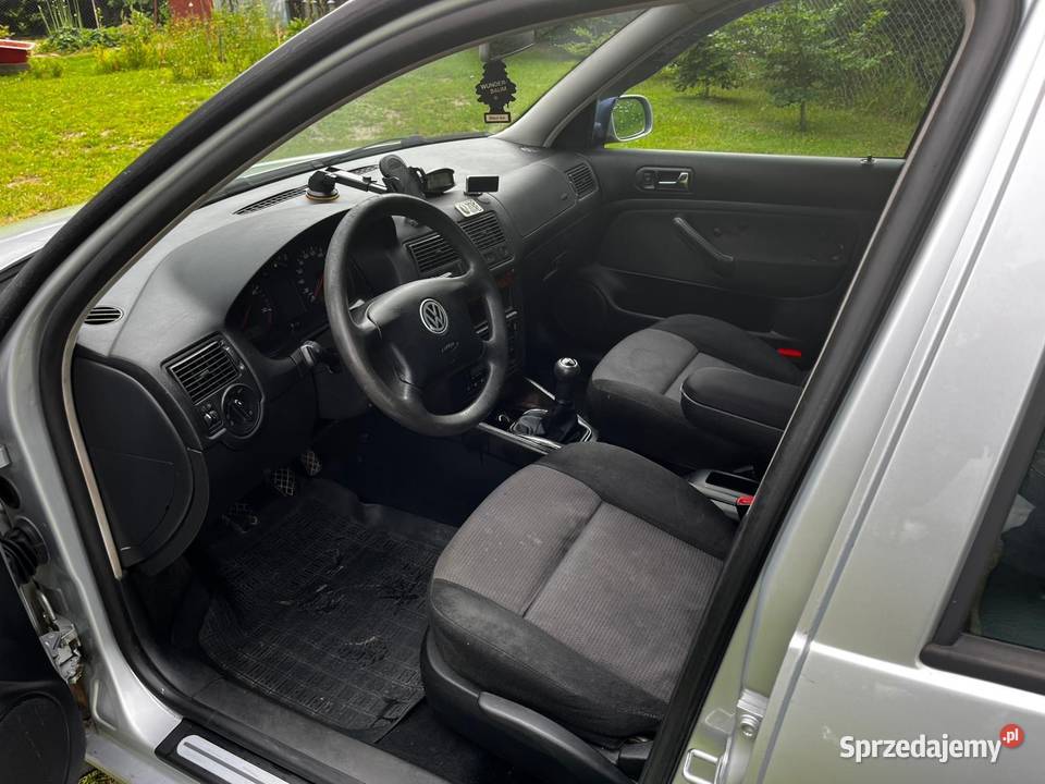 Volkswagen Golf IV Ostropole