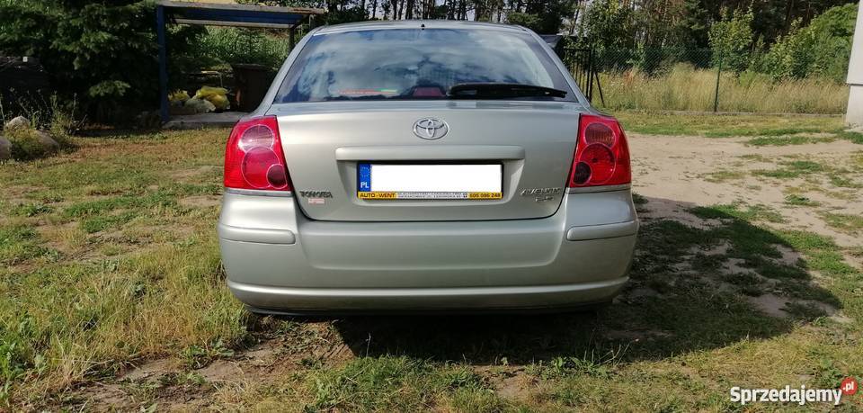 Toyota Avensis 20 VVTi benzyna liftback 2004