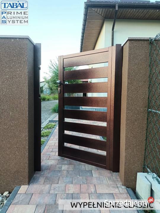 Nowoczesna furtka aluminiowa KOMPLETNA szybka Lublin