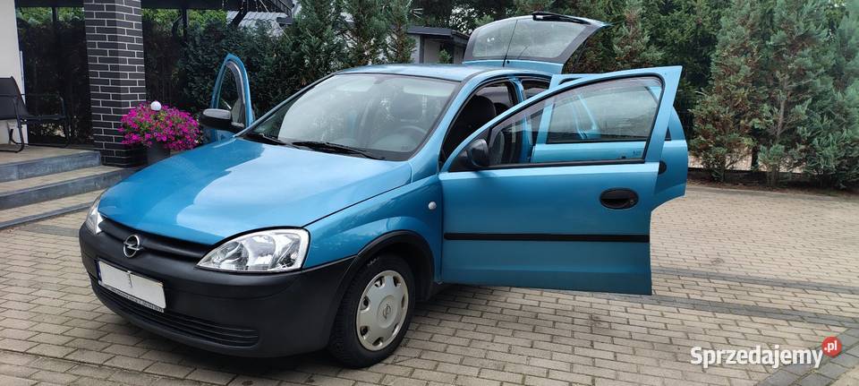 Zadbany Opel Corsa C 4kluczykiksiążki serwisowe benzyna