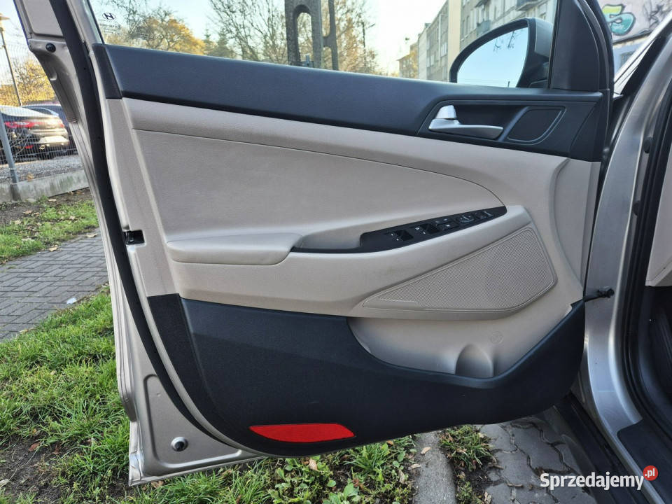 Hyundai Tucson 16 GDI 132 6MT FWD WersjaComfort Łódź