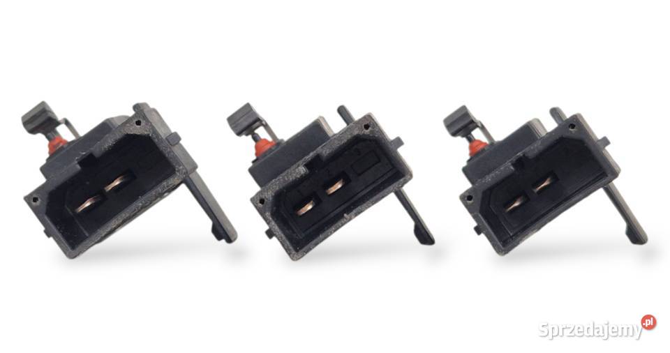 MIKROSTYK WKŁADKI ZAMKA KLAPY BAGAŻNIKA AUDI A4