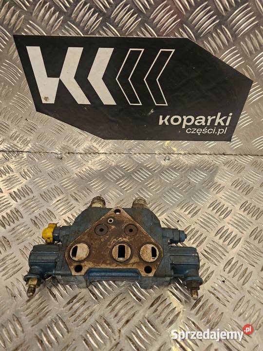 Sekcja rozdzielacza Holland Case Fiat Kobelco Gdynia