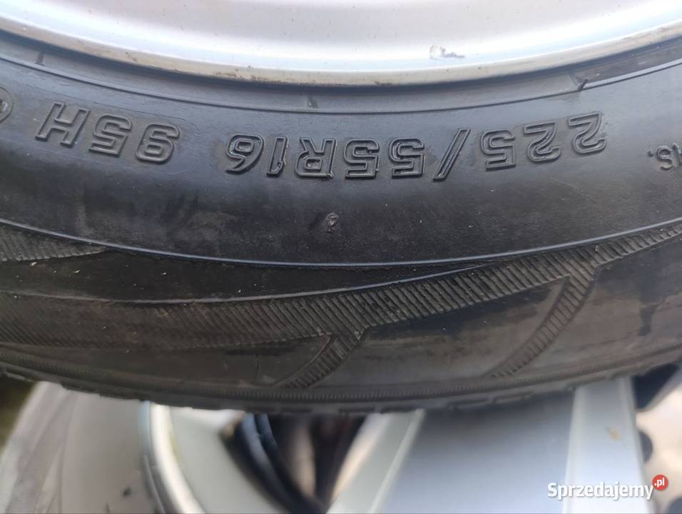 Felgi aluminiowe Audi opony 22555 R16 Tarnów sprzedam