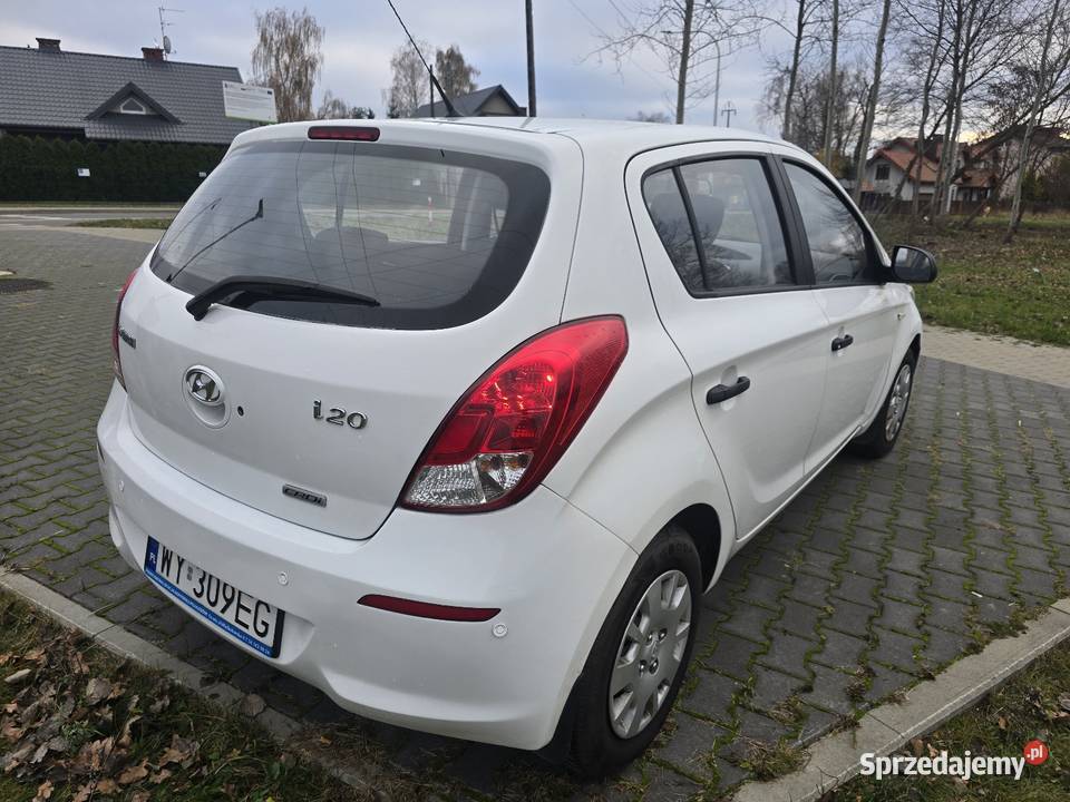 Hyundai i20 rej 102014 11 CRDI klimatyzacja elektryczne szyby Marki sprzedam