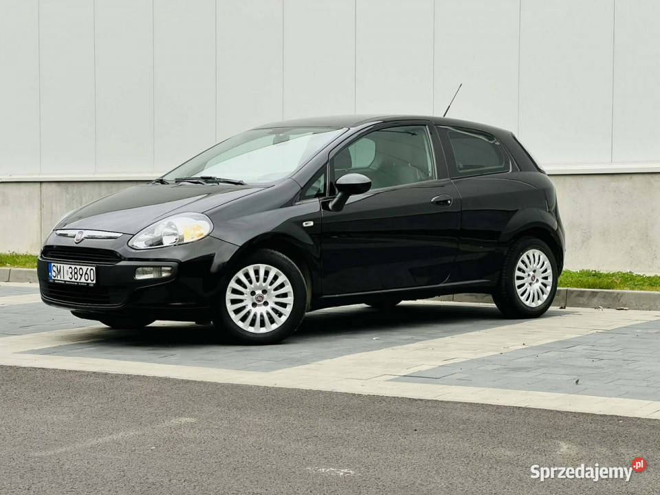 Fiat Punto Evo Fiat Punto Evo 12 Benz serwisie Mikołów sprzedam
