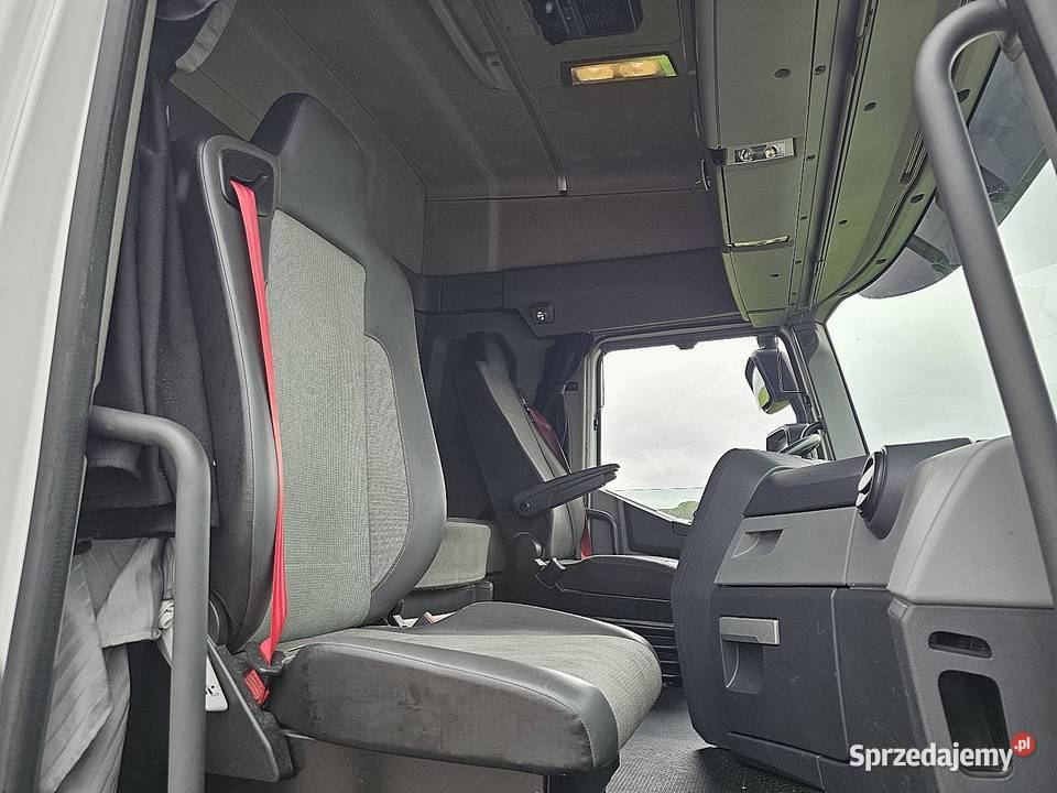Renault T 460 RETARDER VOITH ciągnik siodłowy pomorskie