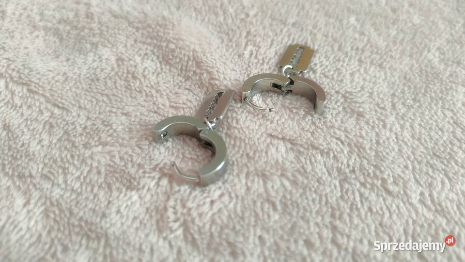 Kolczyki żyletki z żyletkami żyletka stal Tarnowskie Góry