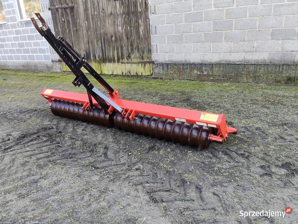 WAŁ POSIEWNY TUZ CAMBRIDGE CIAGANY UPRAWOWY wielkopolskie Konin