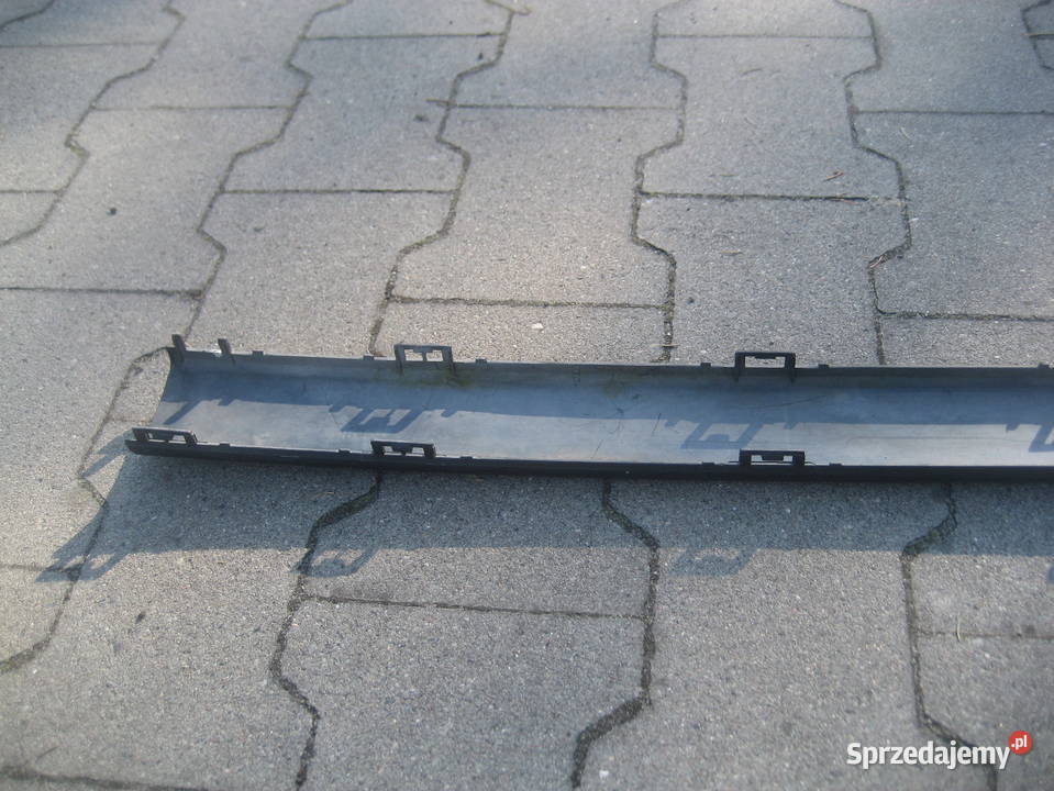 bmw 3 e30 listwa zderzaka tył 51121945926 0f Rakoniewice