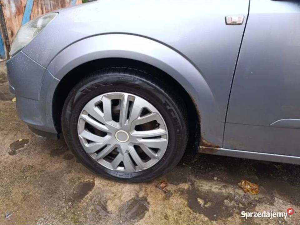 Opel Astra H kombi 18 l 125 bg Astra łódzkie Zgierz sprzedam