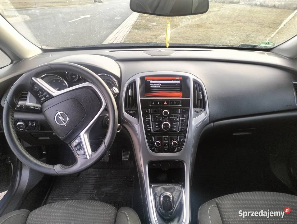 Opel Astra J 2015r Strzelin