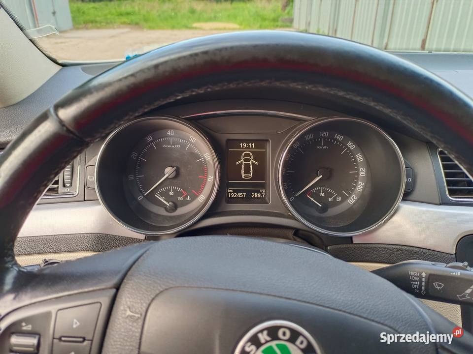 Skoda Superb 36 Full zadbana odtwarzacz DVD wielkopolskie Komorniki sprzedam