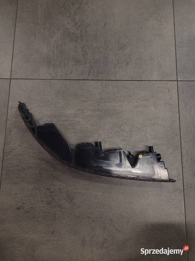 Na sprzedaż lampa zderzaka lewa AUDI Q3 1518R Kończyce Małe
