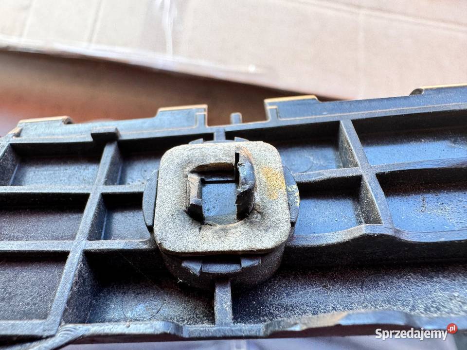 Ślizg zderzaka prawy tył Toyota Yaris III 1120 Zderzaki Brzesko