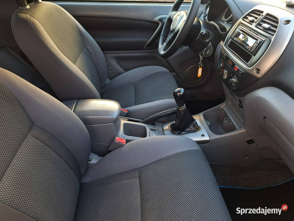 Toyota RAV4 4X4 benzyna 20VVTi z Niemiec stan II Samochody osobowe Olsztyn