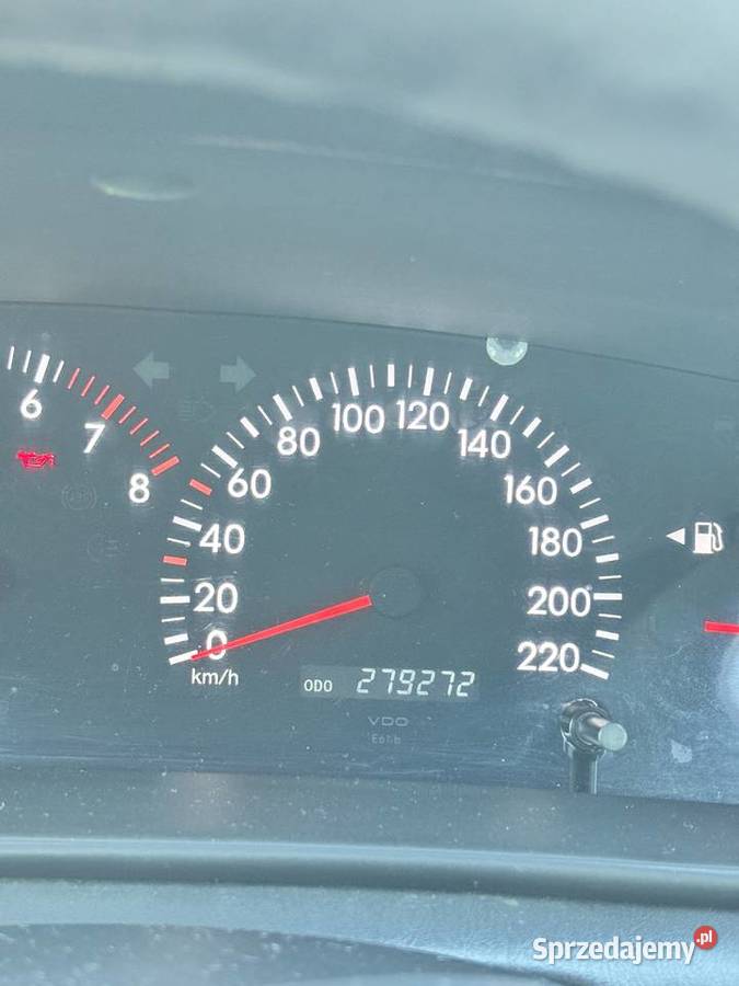 Toyota Corolla 2002 14 sedan Zielona Góra