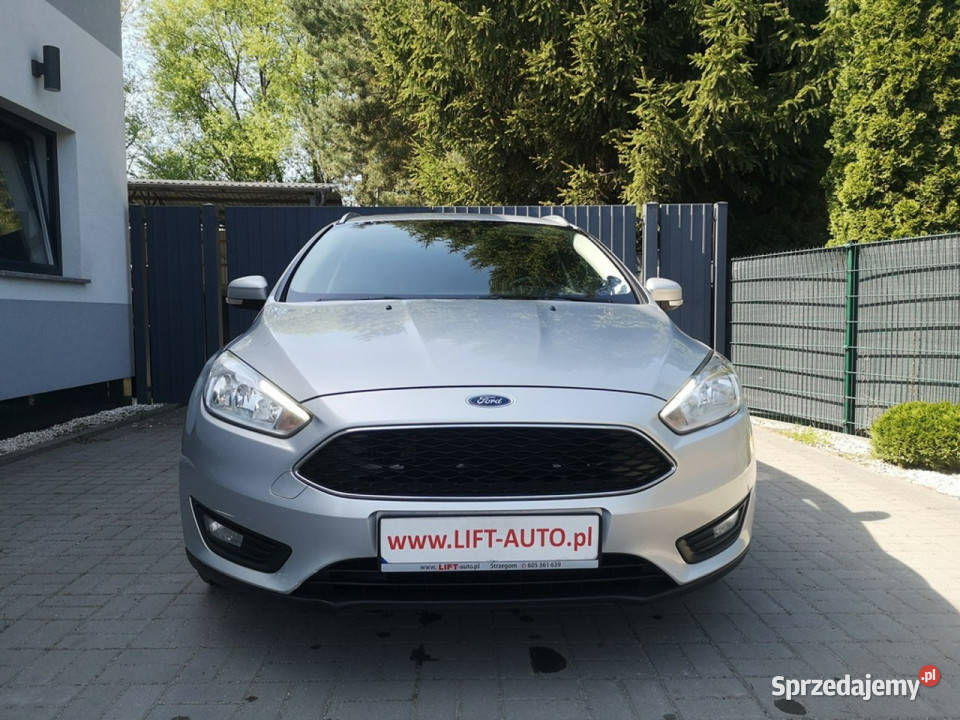 Ford Focus 15 TDCI 120 Klima Tempomat Halogeny Kombi dolnośląskie Strzegom sprzedam
