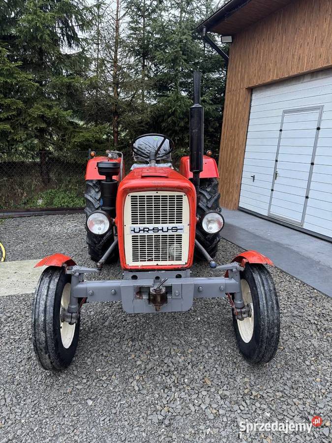 Ursus c 330m sprzedam